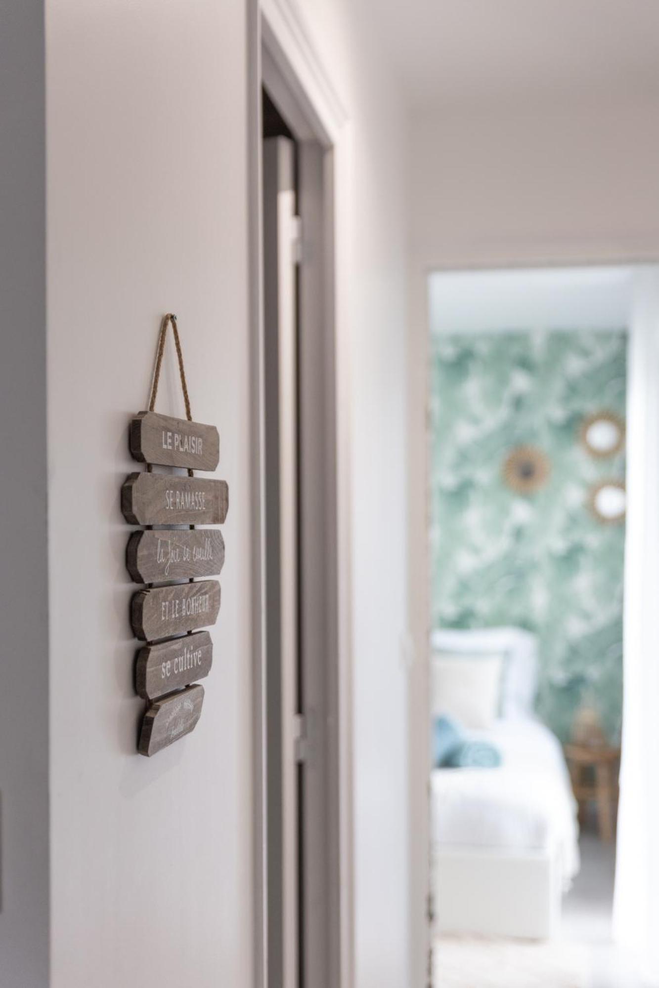Appartement - 4 Personnes - Parking Prive - Metro 7 - Rer B La Courneuve Dış mekan fotoğraf