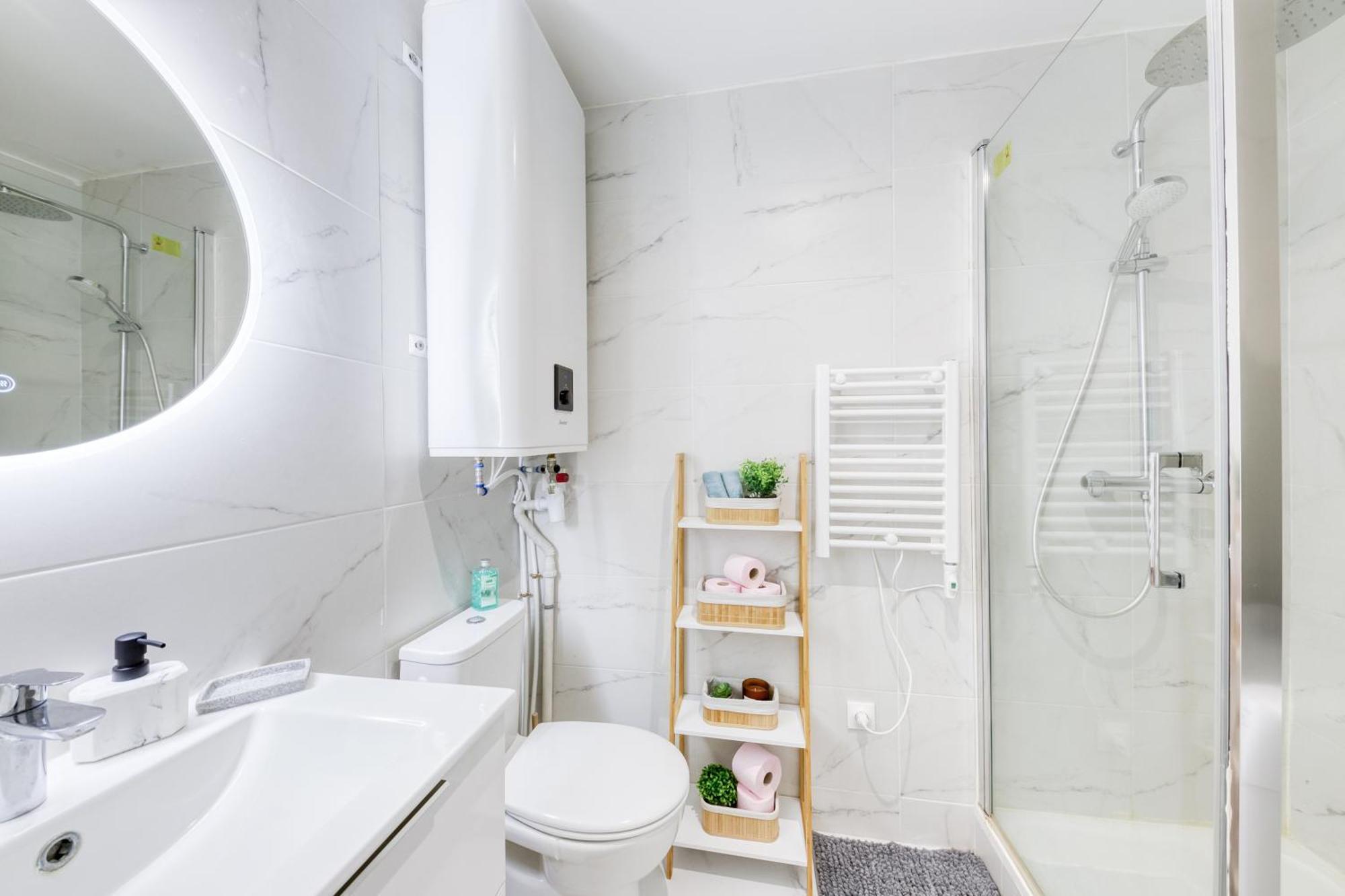 Appartement - 4 Personnes - Parking Prive - Metro 7 - Rer B La Courneuve Dış mekan fotoğraf